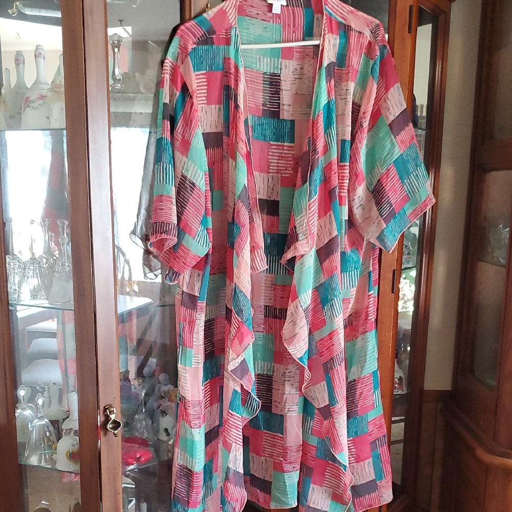 COVER #07 (CH) NWOT LuLaRoe Shirley Multicolor Kimono